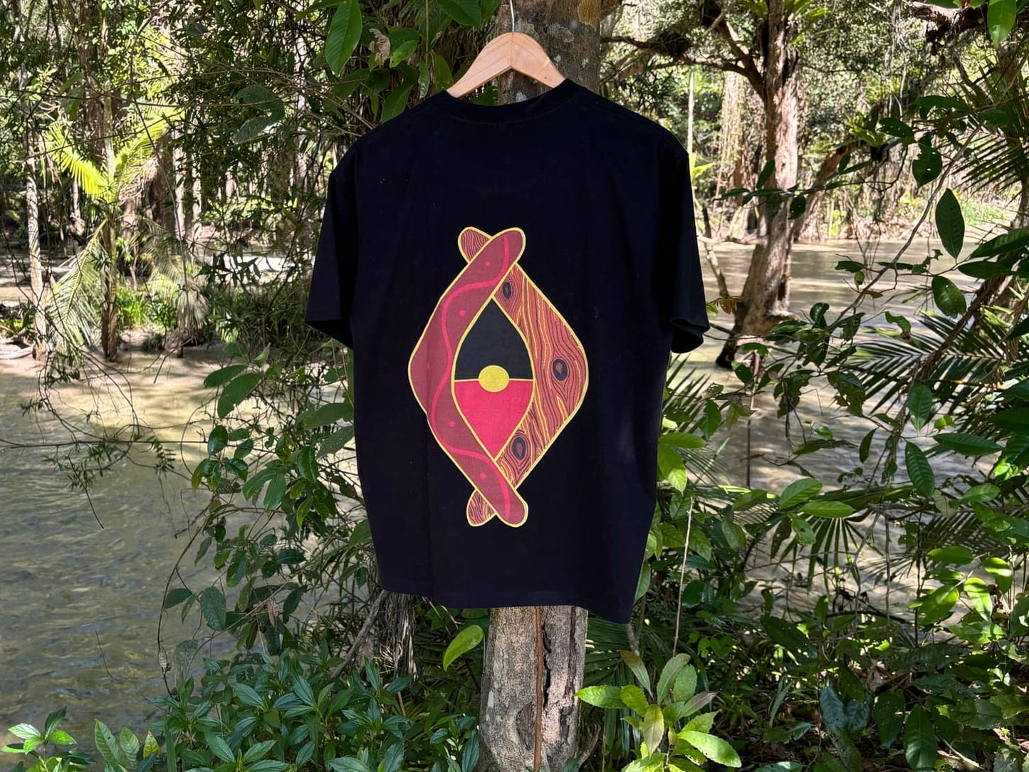 Boomerang Clap-sticks T-Shirt